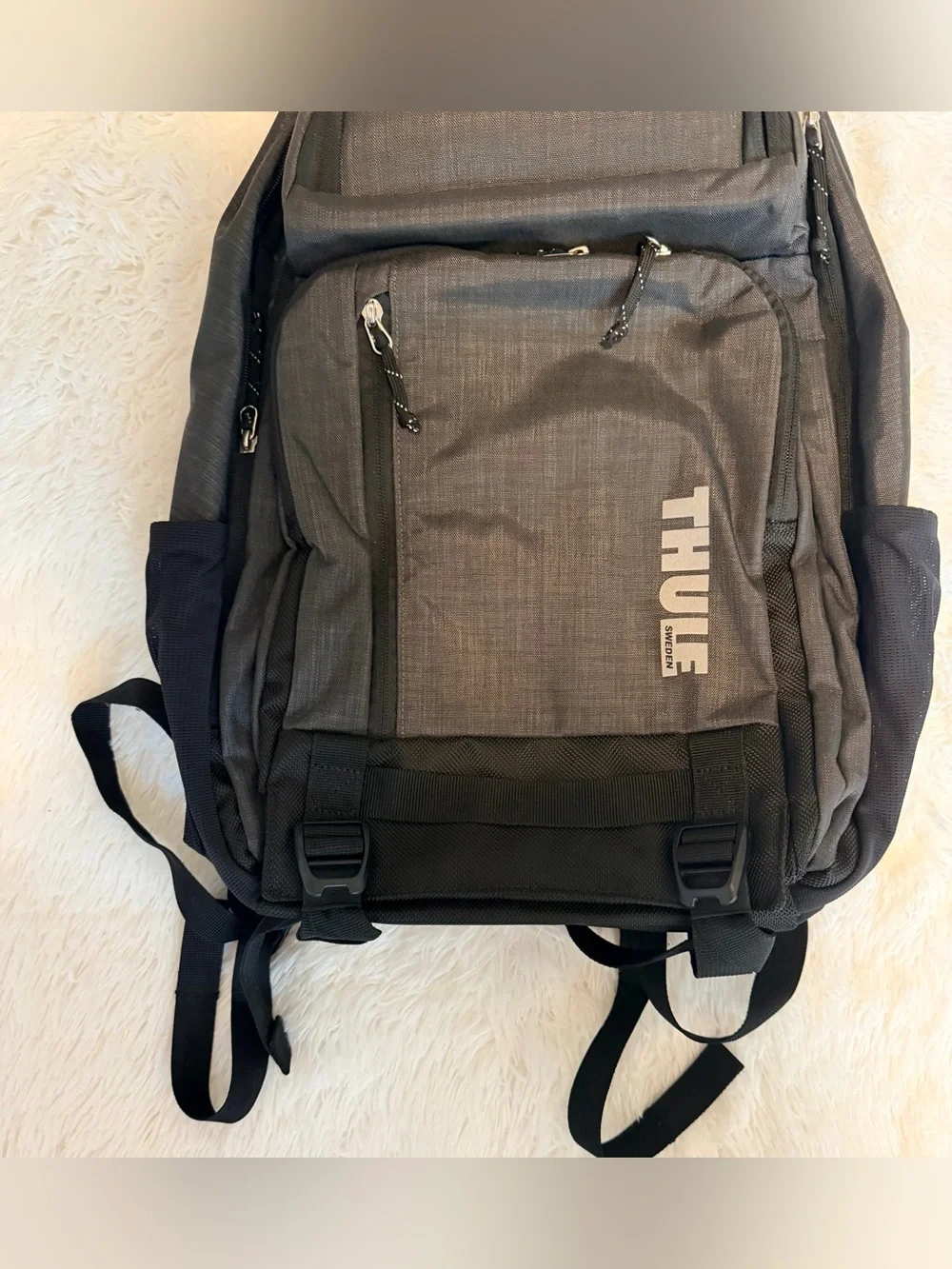Thule Strävan 15" Tech Laptop Backpack - Dark Shadow Gray/Black - Picture 2 of 12